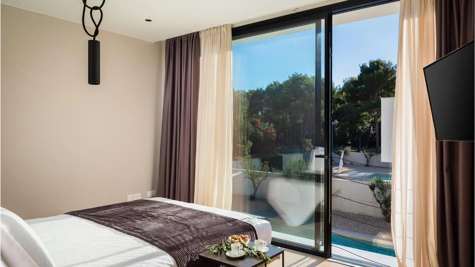 Villa Aron Pakostane Holiday home
