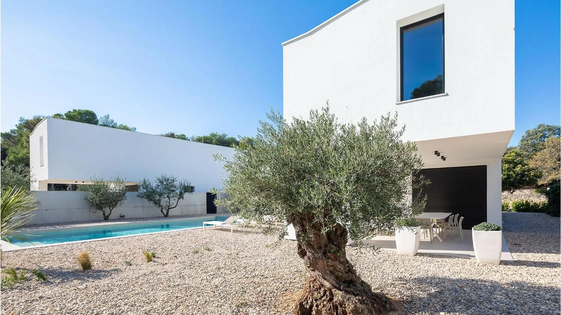Villa Aron Pakostane Holiday home
