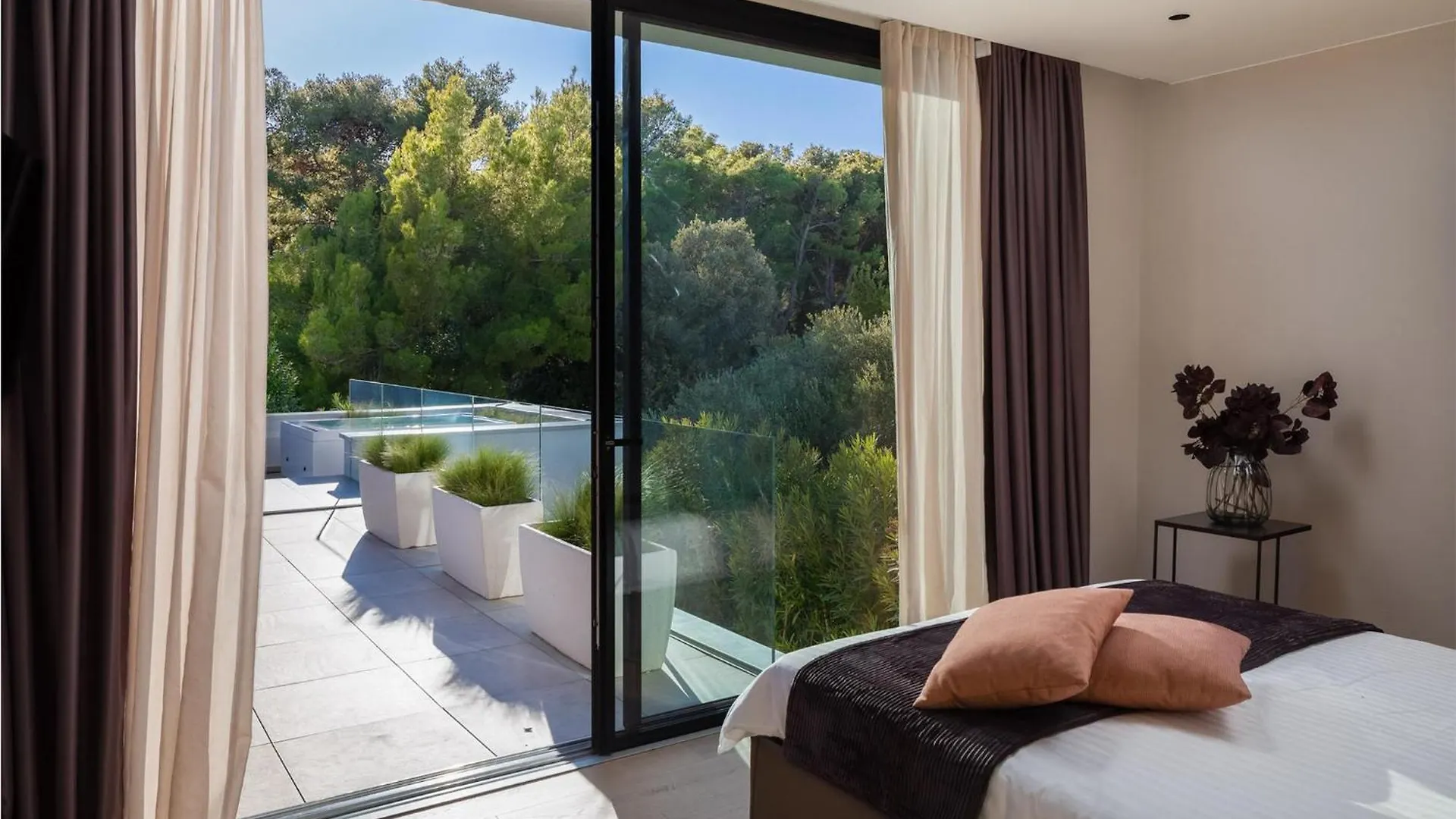 Holiday home Villa Aron Pakostane