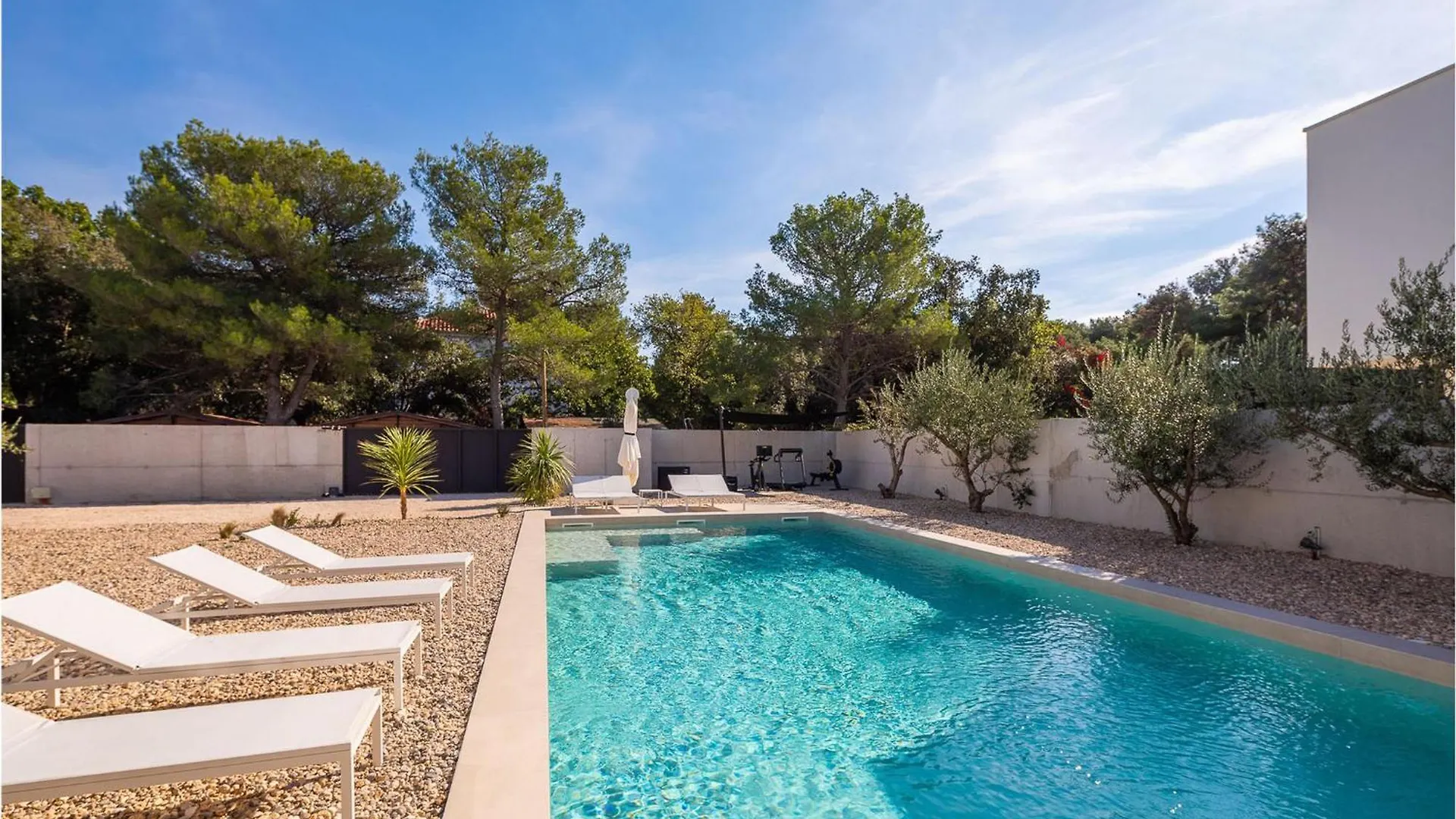 Villa Aron Pakostane Holiday home